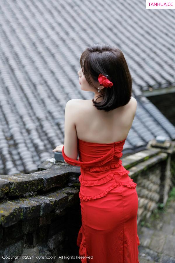 陈芝 芝芝Booty [XiuRen]高清写真图 2024.11.14 No.9449 徐莉芝Booty 黑丝美腿第14张图片